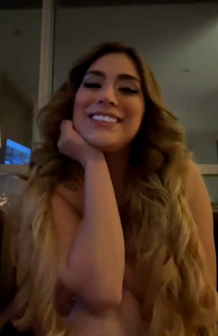 Fatima segovia – follando y mamando en Live 04-06-2022 Onlyfans filtrado