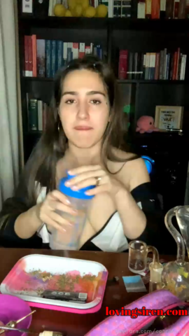 Cannahot69 – Preparando y cogiendo
