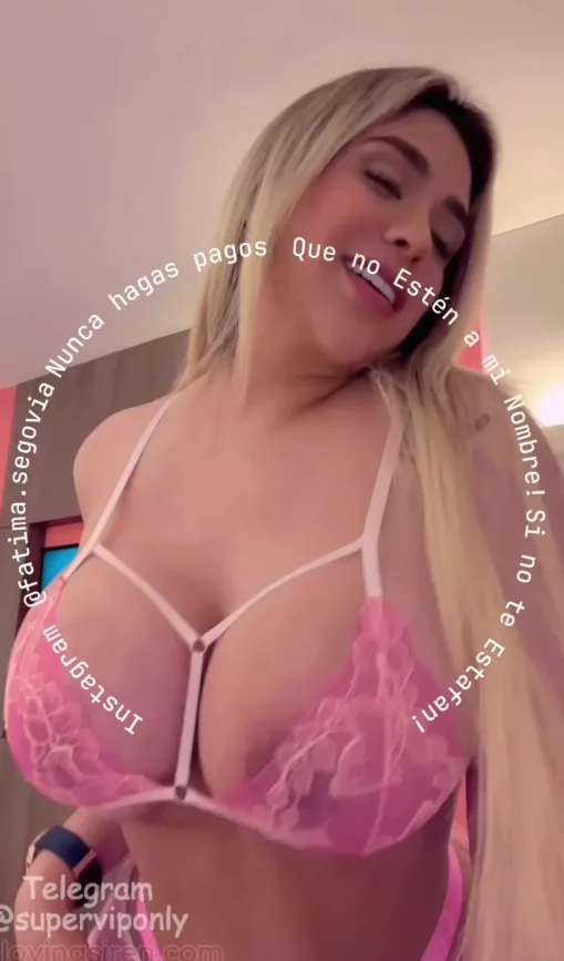 FATIMA SEGOVIA – PERUANA CULONA BAILANDO SEXY EN LIVE