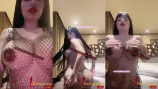 Anita Jima en OnlyFans coqueteo a cámara curvas hipnóticas y tease íntimo