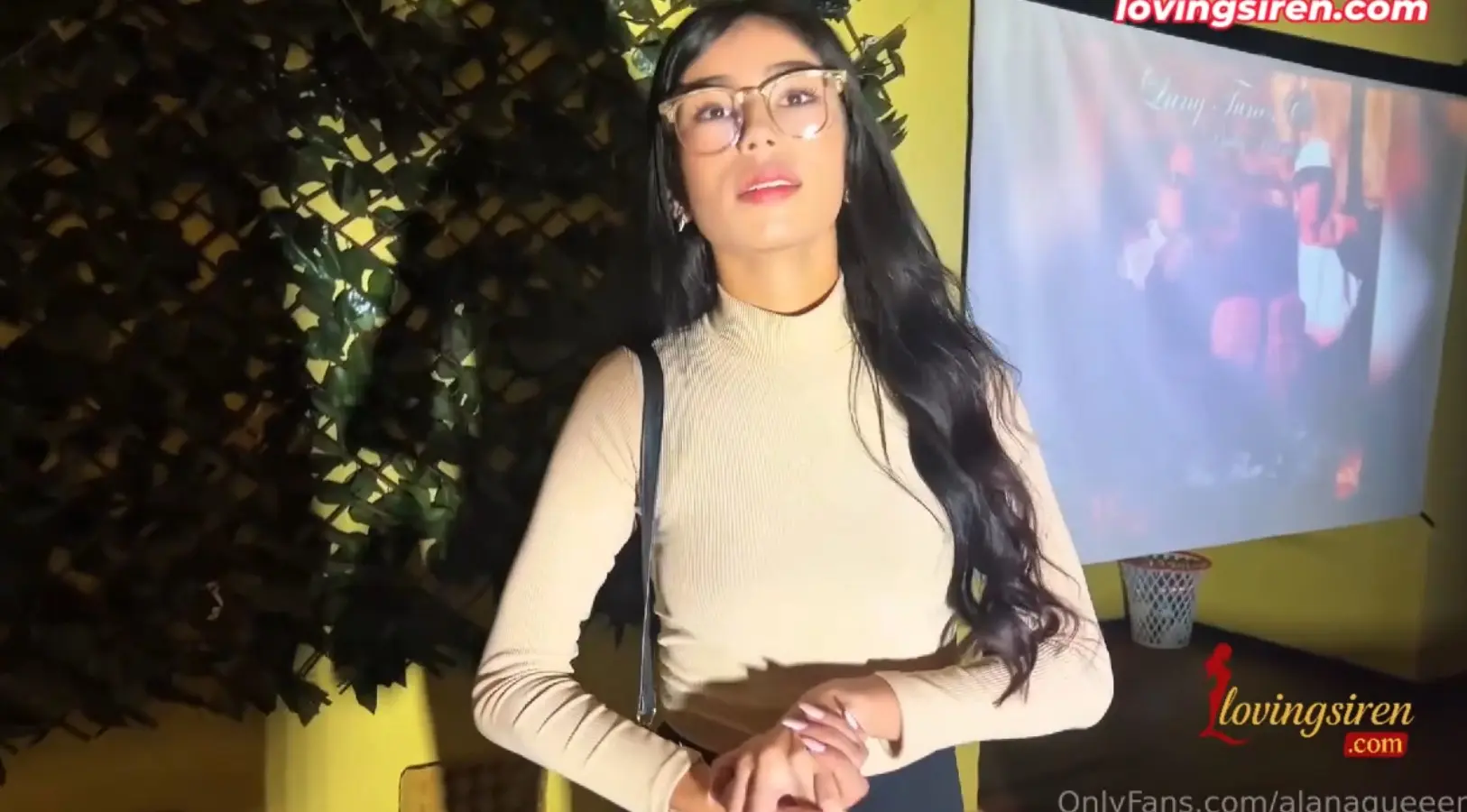 ALANQUEEEN – COLOMBIANA EN CASTING FAKE FULL SEXO XXX