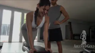 MIKI INFINITA – CLASES PRIVADAS CON PERSONAL TRAINER, HOY TOCA GLÚTEOS