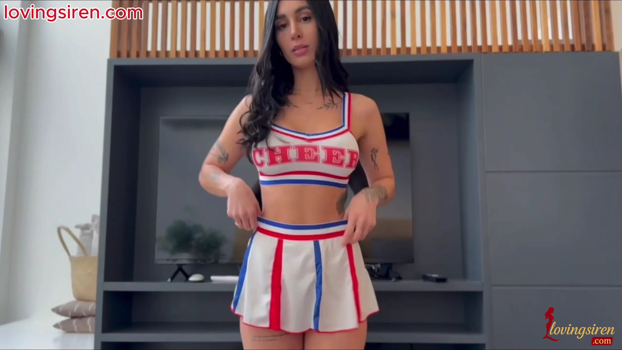 CAMNAIR – QUIERO QUE ME FOLLES